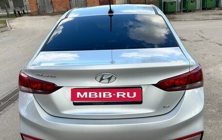 Hyundai Solaris II рестайлинг, 2017 год, 1 200 000 рублей, 5 фотография