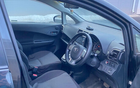 Toyota Ractis II, 2011 год, 915 000 рублей, 6 фотография