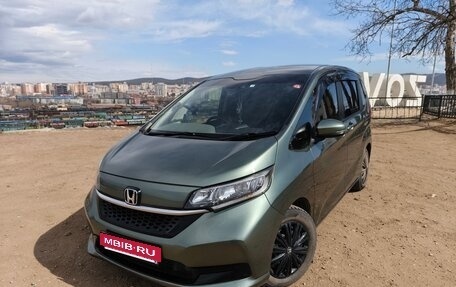 Honda Freed II, 2020 год, 1 690 000 рублей, 2 фотография