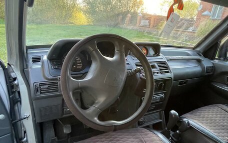 Mitsubishi Pajero III рестайлинг, 1999 год, 550 000 рублей, 28 фотография