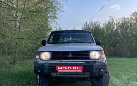 Mitsubishi Pajero III рестайлинг, 1999 год, 550 000 рублей, 21 фотография