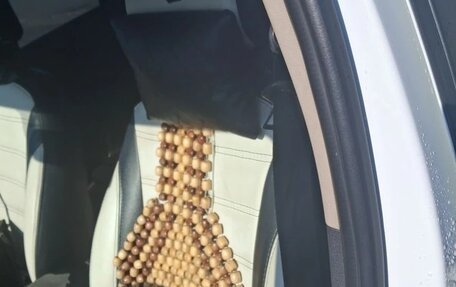 Renault Logan II, 2017 год, 600 000 рублей, 5 фотография