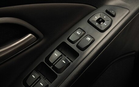 Hyundai ix35 I рестайлинг, 2012 год, 1 290 000 рублей, 22 фотография