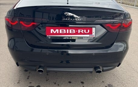 Jaguar XF II, 2017 год, 2 500 000 рублей, 3 фотография