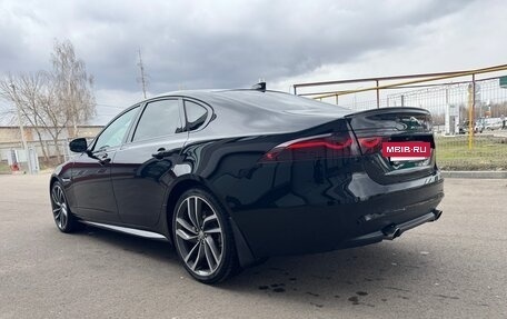 Jaguar XF II, 2017 год, 2 500 000 рублей, 4 фотография