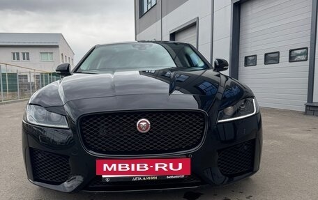 Jaguar XF II, 2017 год, 2 500 000 рублей, 12 фотография