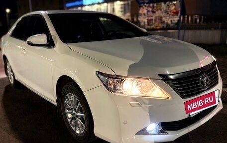 Toyota Camry, 2012 год, 1 150 000 рублей, 3 фотография