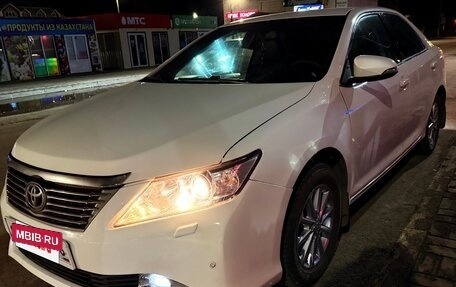 Toyota Camry, 2012 год, 1 150 000 рублей, 5 фотография