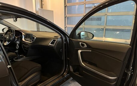 KIA cee'd III, 2020 год, 1 840 000 рублей, 27 фотография