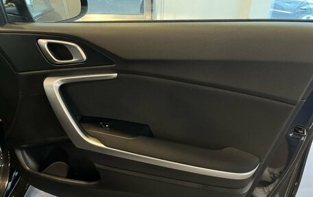 KIA cee'd III, 2020 год, 1 840 000 рублей, 28 фотография