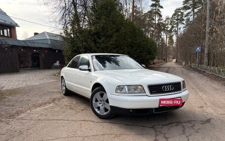Audi A8, 1995 год, 850 000 рублей, 1 фотография