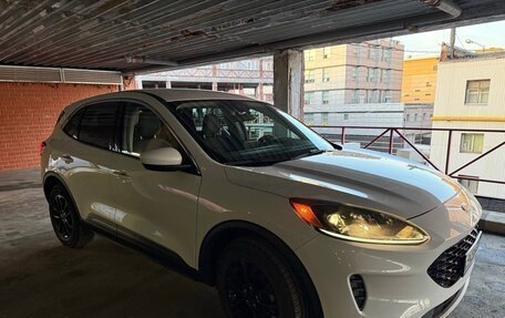 Ford Escape, 2020 год, 1 890 000 рублей, 1 фотография