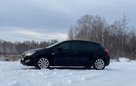 Opel Astra J, 2010 год, 560 000 рублей, 3 фотография