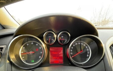 Opel Astra J, 2010 год, 560 000 рублей, 7 фотография