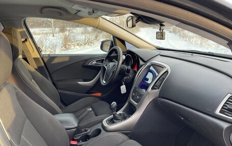 Opel Astra J, 2010 год, 560 000 рублей, 8 фотография