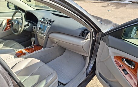 Toyota Camry, 2009 год, 1 200 000 рублей, 20 фотография