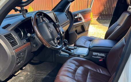 Toyota Land Cruiser 200, 2018 год, 7 999 999 рублей, 6 фотография