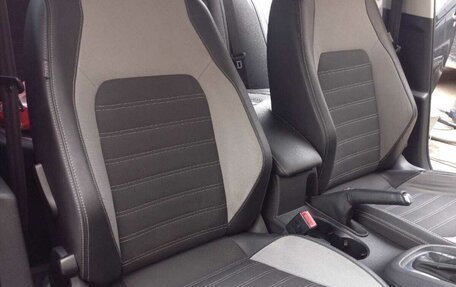 Volkswagen Jetta VI, 2011 год, 1 250 000 рублей, 13 фотография