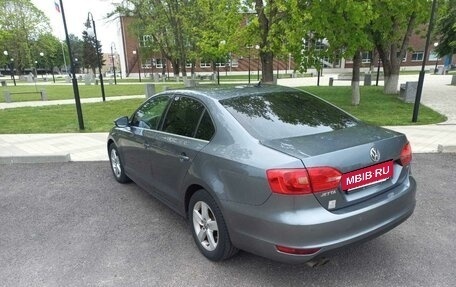 Volkswagen Jetta VI, 2011 год, 1 250 000 рублей, 9 фотография