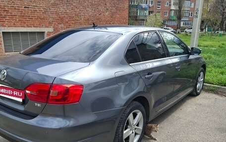 Volkswagen Jetta VI, 2011 год, 1 250 000 рублей, 32 фотография