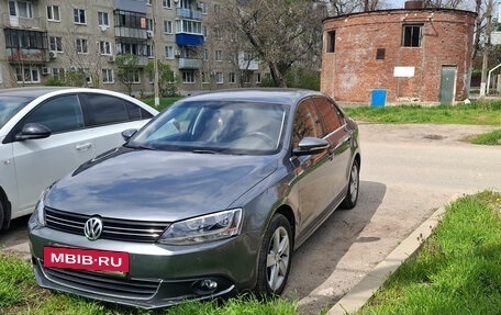 Volkswagen Jetta VI, 2011 год, 1 250 000 рублей, 26 фотография