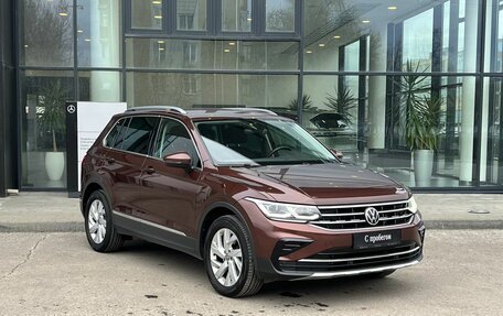 Volkswagen Tiguan II, 2021 год, 3 640 000 рублей, 3 фотография