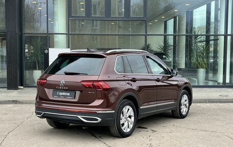 Volkswagen Tiguan II, 2021 год, 3 640 000 рублей, 5 фотография