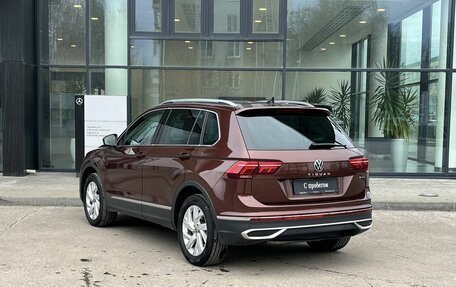 Volkswagen Tiguan II, 2021 год, 3 640 000 рублей, 7 фотография