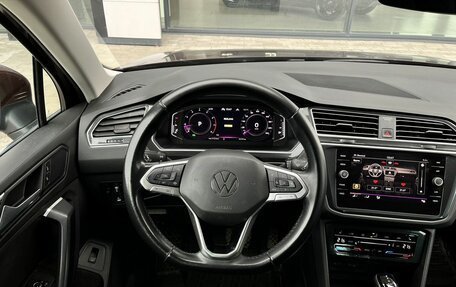 Volkswagen Tiguan II, 2021 год, 3 640 000 рублей, 19 фотография