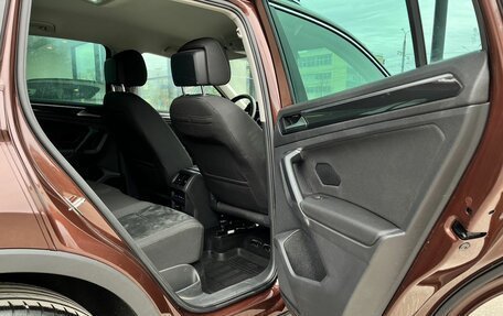 Volkswagen Tiguan II, 2021 год, 3 640 000 рублей, 28 фотография