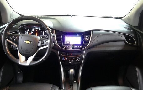 Chevrolet Trax, 2019 год, 1 297 000 рублей, 4 фотография