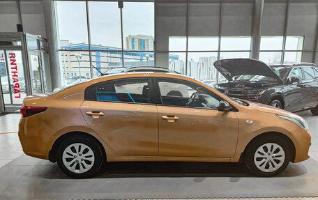 KIA Rio IV, 2018 год, 1 492 000 рублей, 5 фотография