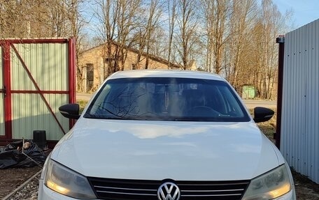 Volkswagen Jetta VI, 2014 год, 900 000 рублей, 1 фотография