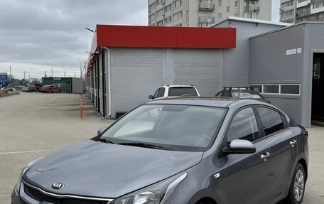 KIA Rio IV, 2018 год, 1 390 000 рублей, 1 фотография