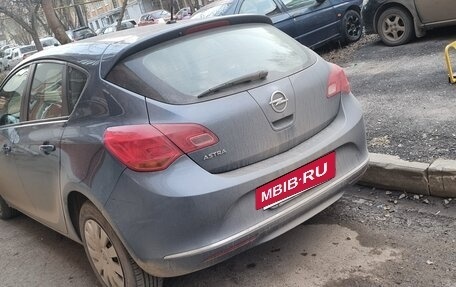Opel Astra J, 2013 год, 870 000 рублей, 5 фотография