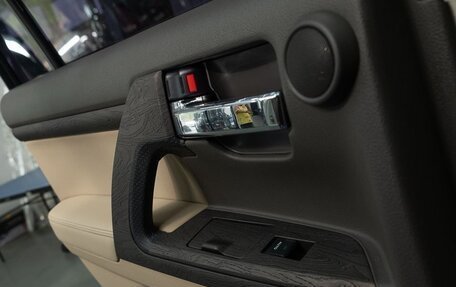 Toyota Land Cruiser 200, 2013 год, 5 100 000 рублей, 16 фотография