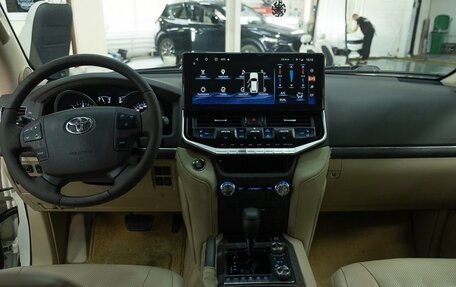 Toyota Land Cruiser 200, 2013 год, 5 100 000 рублей, 13 фотография