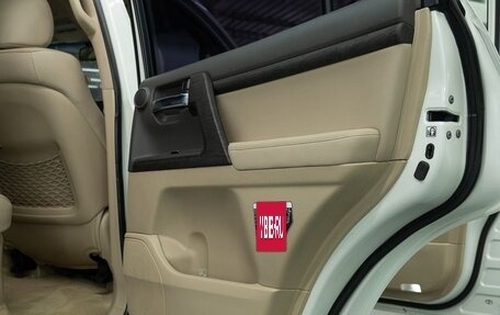 Toyota Land Cruiser 200, 2013 год, 5 100 000 рублей, 23 фотография