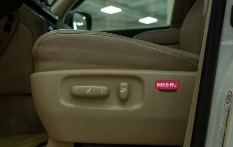 Toyota Land Cruiser 200, 2013 год, 5 100 000 рублей, 18 фотография