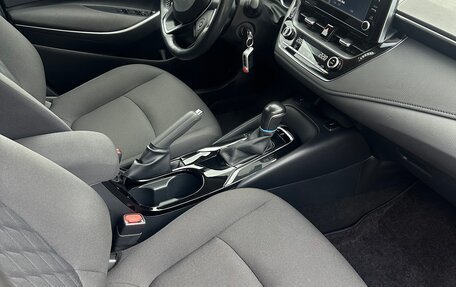 Toyota Corolla, 2020 год, 1 950 000 рублей, 8 фотография
