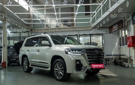 Toyota Land Cruiser 200, 2013 год, 5 100 000 рублей, 37 фотография