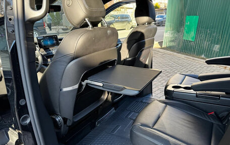 Mercedes-Benz V-Класс, 2022 год, 7 990 000 рублей, 7 фотография