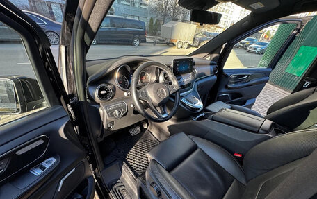 Mercedes-Benz V-Класс, 2022 год, 7 990 000 рублей, 9 фотография