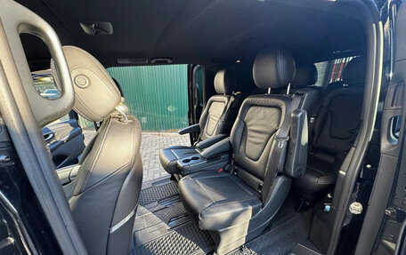 Mercedes-Benz V-Класс, 2022 год, 7 990 000 рублей, 8 фотография