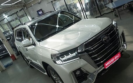 Toyota Land Cruiser 200, 2013 год, 5 100 000 рублей, 38 фотография