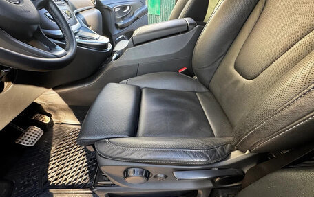 Mercedes-Benz V-Класс, 2022 год, 7 990 000 рублей, 10 фотография