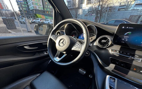 Mercedes-Benz V-Класс, 2022 год, 7 990 000 рублей, 11 фотография