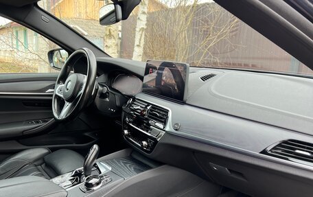 BMW 5 серия, 2021 год, 6 760 000 рублей, 11 фотография