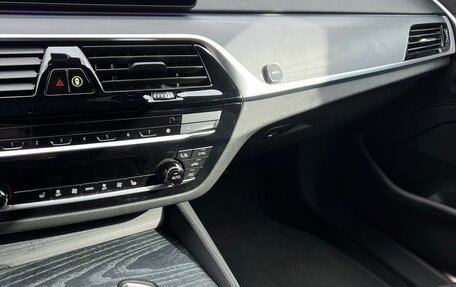 BMW 5 серия, 2021 год, 6 760 000 рублей, 19 фотография