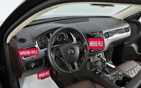 Volkswagen Touareg III, 2014 год, 2 499 000 рублей, 7 фотография